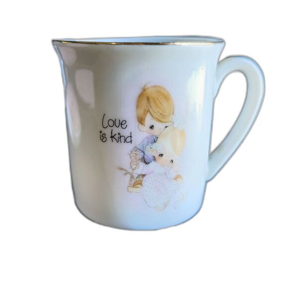 Vintage 1985 Precious Moments Porcelain Tea Cup Love is kind Single Cup - Picture 1 of 4